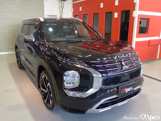 栃木県カーフィルム専門店三菱アウトランダーPHEV