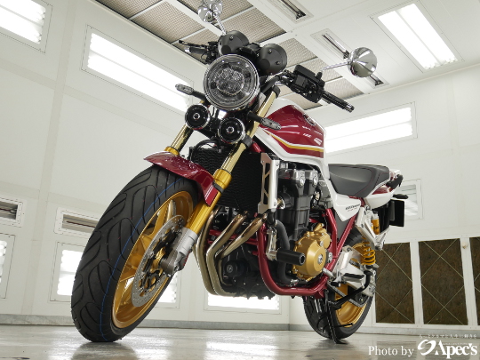 CB1300SFハンターカブ北関東栃木県群馬県茨城県埼玉県福島県輸入車カーコーティング専門店ピュアゴースト専門店バイクコーティング専門店車内クリーニング専門店車レザーシートコーティング専門店ペイントプロテクションフィルム純水手洗い洗車おすすめ洗車用品車を磨くための方法